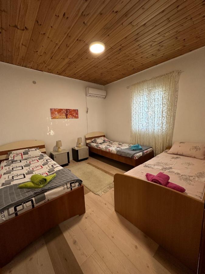 Apartman Vesna Virpazar Exteriör bild